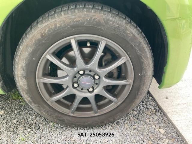 Honda FIT HYBRID 2011-10 7058555-8