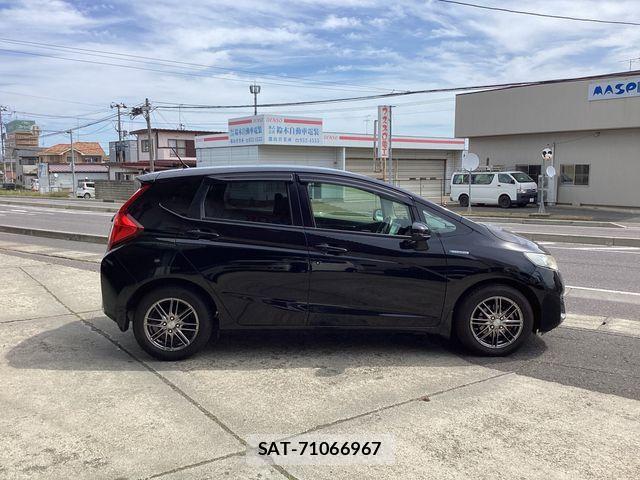 Honda FIT HYBRID 2014-09 7218606-12