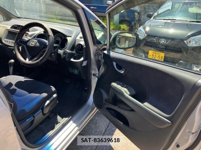 Honda FIT HYBRID 2011-11 7218580-14