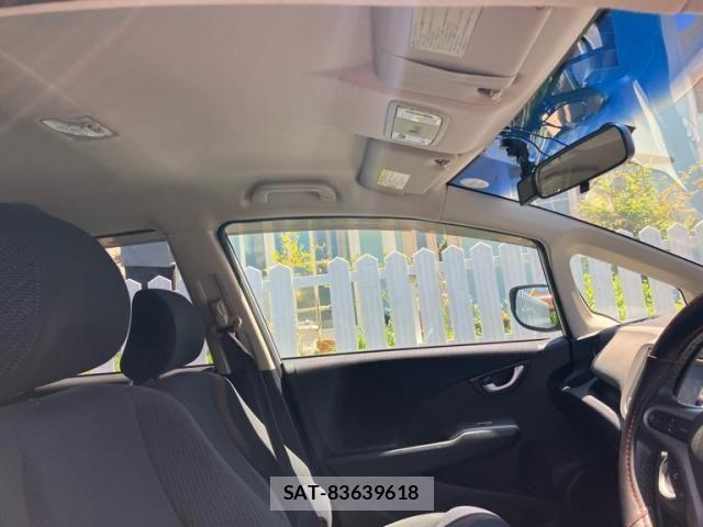 Honda FIT HYBRID 2011-11 7218580-17