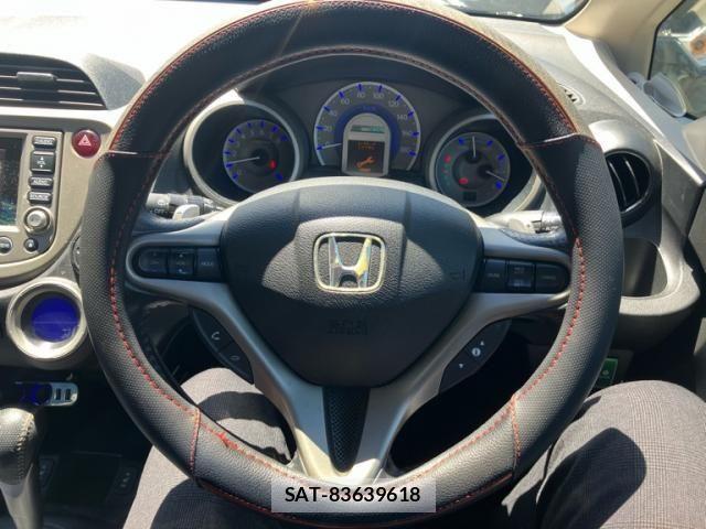 Honda FIT HYBRID 2011-11 7218580-18