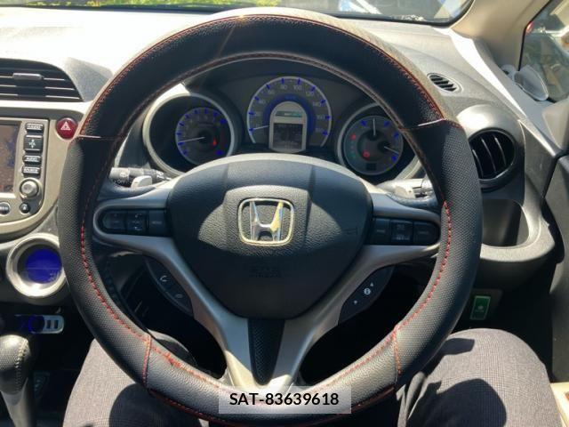 Honda FIT HYBRID 2011-11 7218580-24