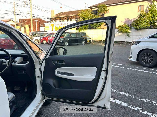 Honda FIT HYBRID 2022-09 7218635-16