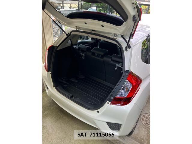 Honda FIT HYBRID 2014-01 7218597-11
