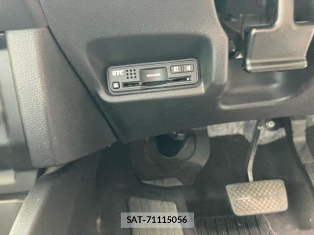 Honda FIT HYBRID 2014-01 7218597-17