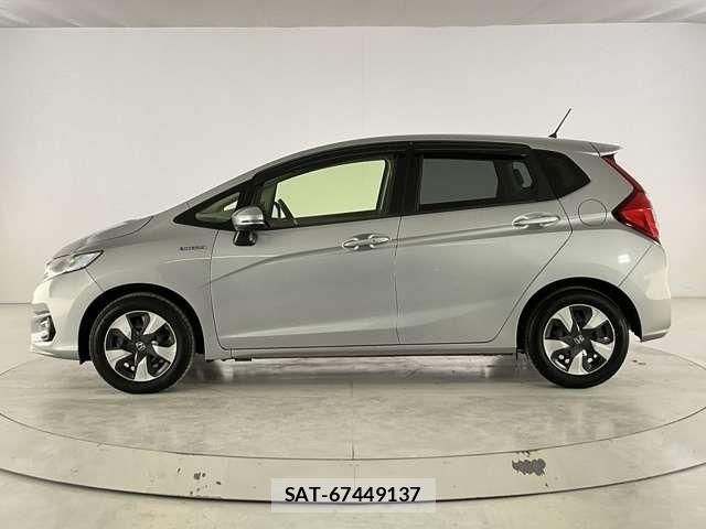 Honda FIT HYBRID 2018-10 7218628-2