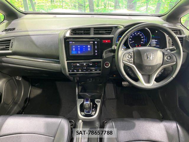 Honda FIT HYBRID 2014-05 7218601-1