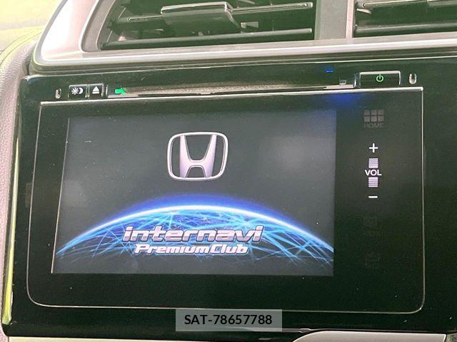 Honda FIT HYBRID 2014-05 7218601-2