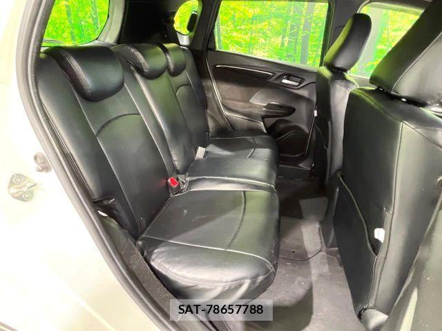 Honda FIT HYBRID 2014-05 7218601-8