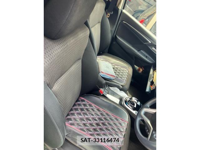 Honda FIT HYBRID 2018-11 7218623-11