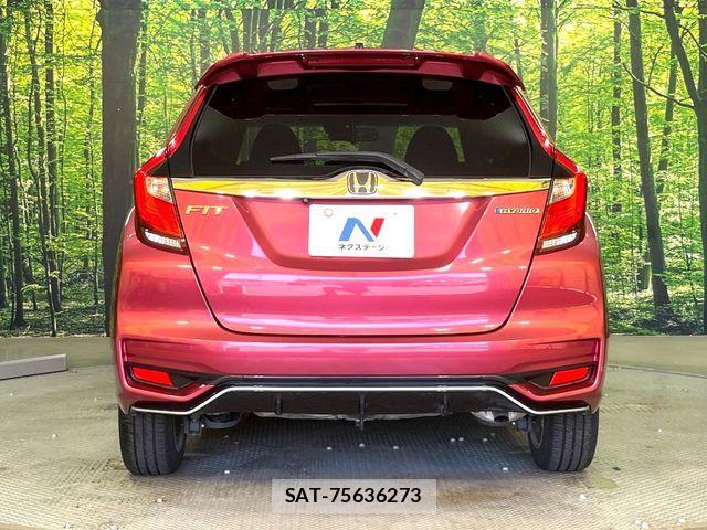Honda FIT HYBRID 2018-09 7218622-14
