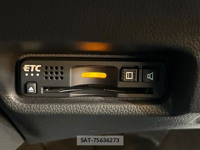 Honda FIT HYBRID 2018-09 7218622-4