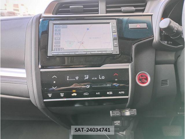 Honda FIT HYBRID 2019-03 7218629-15