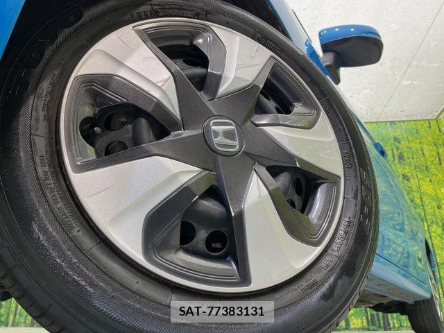 Honda FIT HYBRID 2015-10 7218615-12