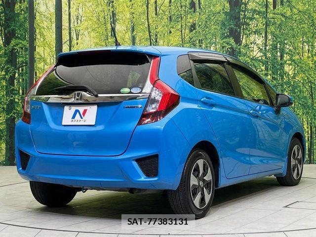 Honda FIT HYBRID 2015-10 7218615-16