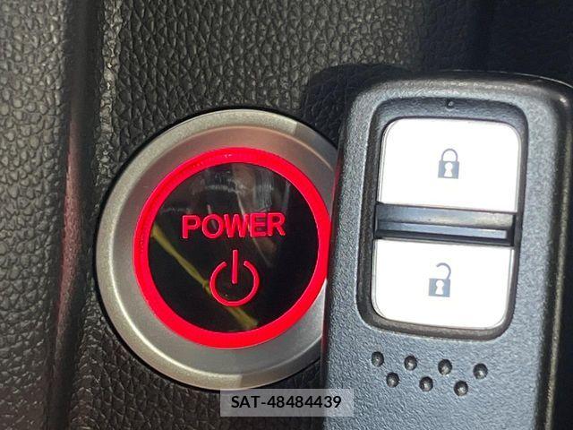 Honda FIT HYBRID 2017-12 7218621-4