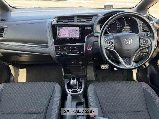 Honda FIT HYBRID 2019-07 7218633-1