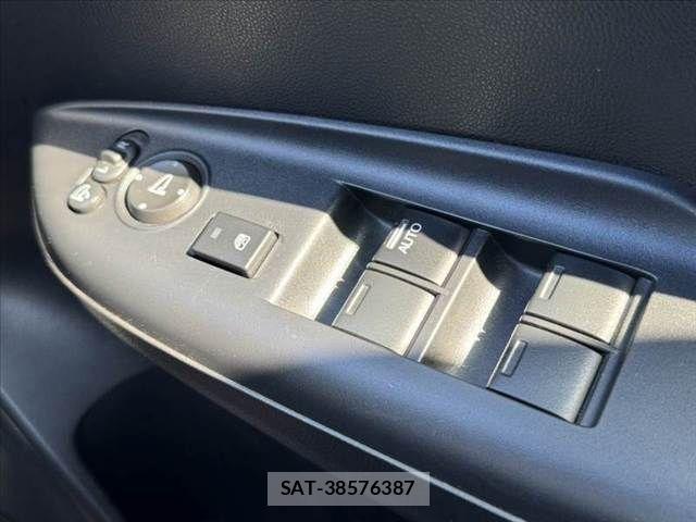 Honda FIT HYBRID 2019-07 7218633-28