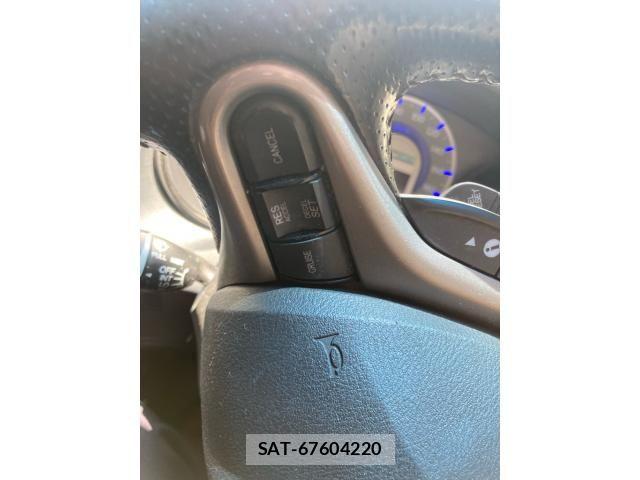 Honda FIT HYBRID 2013-08 7218592-15