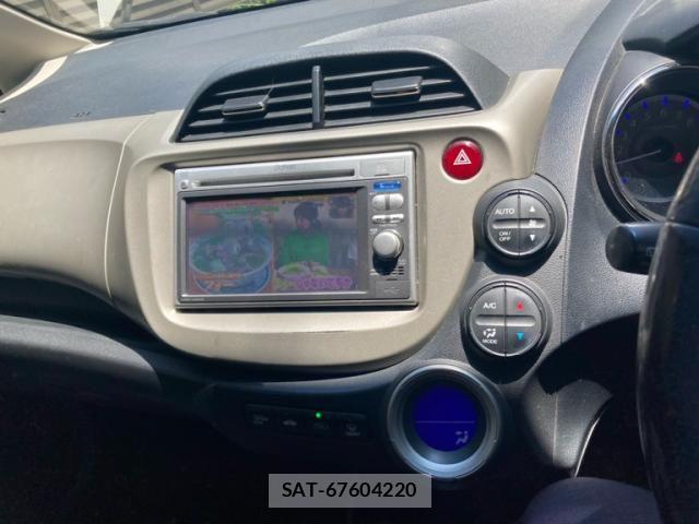 Honda FIT HYBRID 2013-08 7218592-21