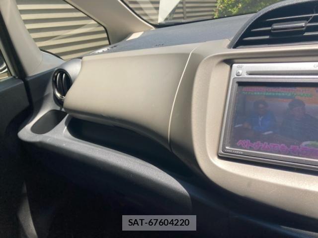 Honda FIT HYBRID 2013-08 7218592-22