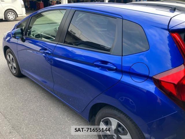 Honda FIT HYBRID 2017-01 7218619-2