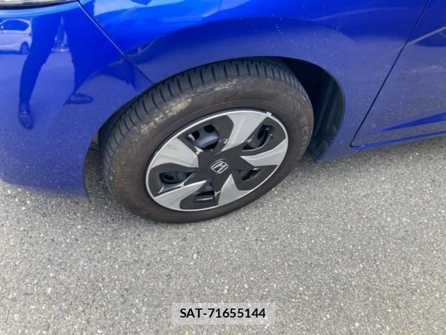 Honda FIT HYBRID 2017-01 7218619-5