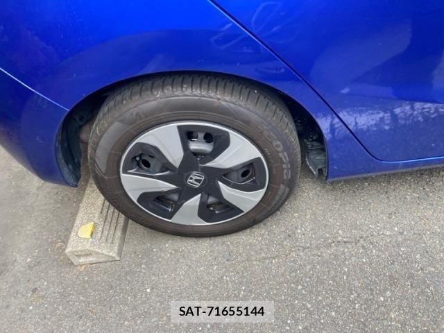 Honda FIT HYBRID 2017-01 7218619-7