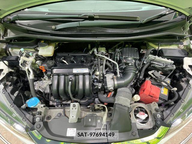 Honda FIT HYBRID 2019-06 7218630-18