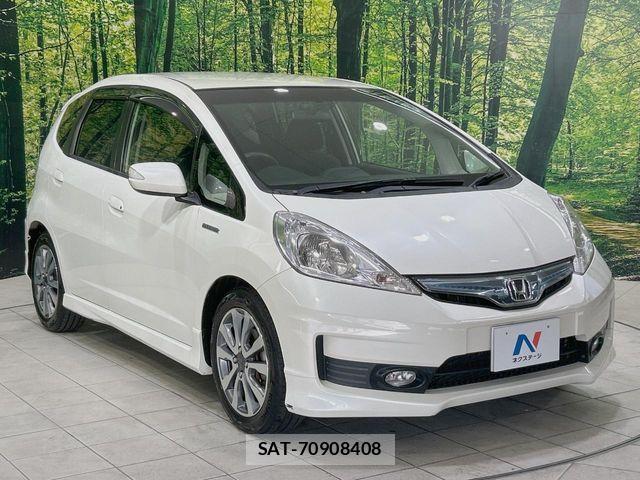 Honda FIT HYBRID 2012-07 7218584-15
