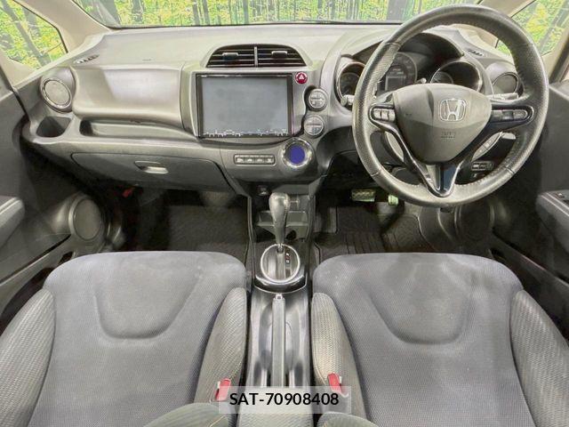 Honda FIT HYBRID 2012-07 7218584-1