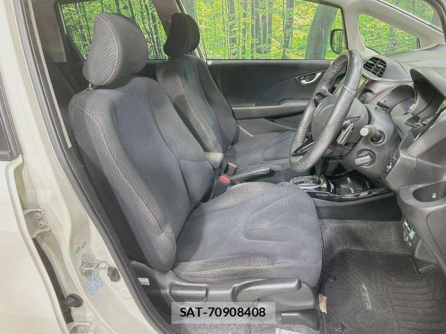 Honda FIT HYBRID 2012-07 7218584-7