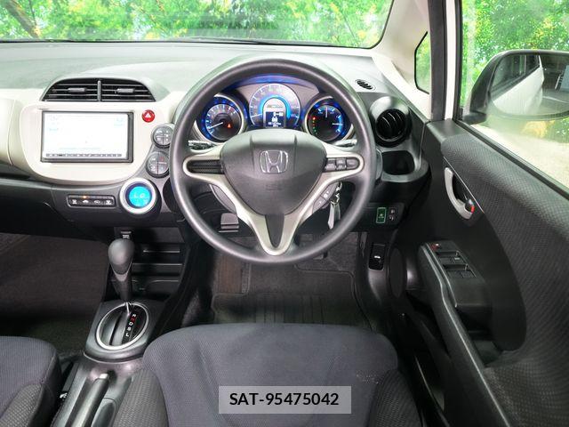 Honda FIT HYBRID 2011-12 7218588-6