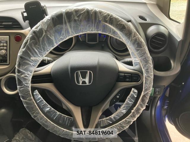 Honda FIT HYBRID 2012-07 7218582-10