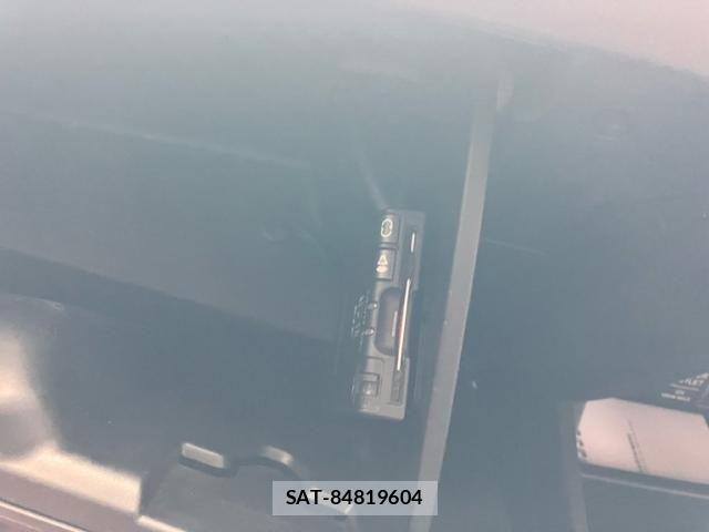 Honda FIT HYBRID 2012-07 7218582-15