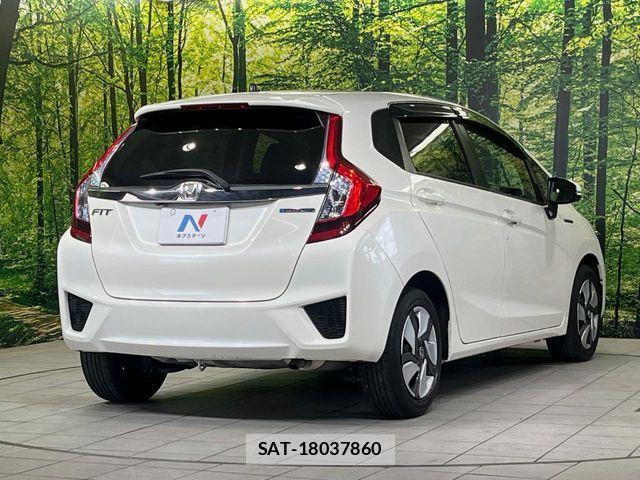 Honda FIT HYBRID 2015-01 7218607-16