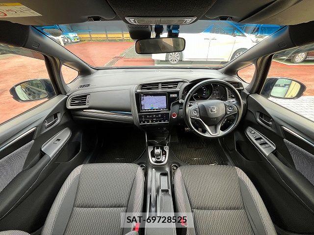 Honda FIT HYBRID 2019-06 7218631-1