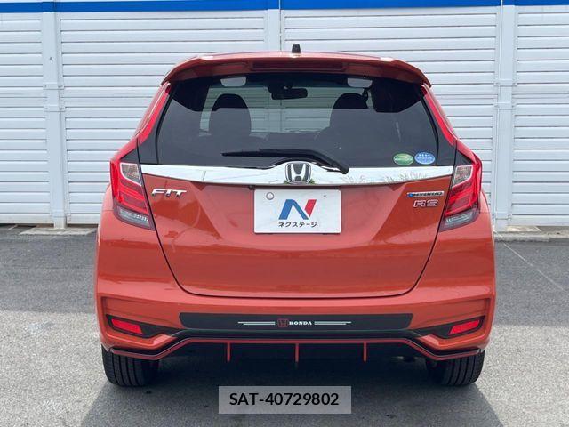 Honda FIT HYBRID 2017-09 7218620-15
