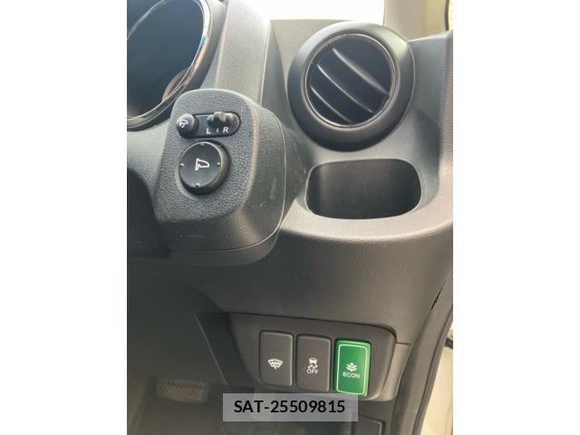 Honda FIT HYBRID 2013-06 7218591-14