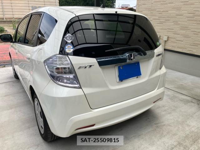 Honda FIT HYBRID 2013-06 7218591-2