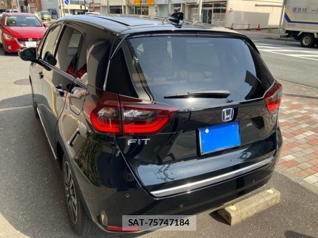 Honda FIT HYBRID 2021-07 7218634-2