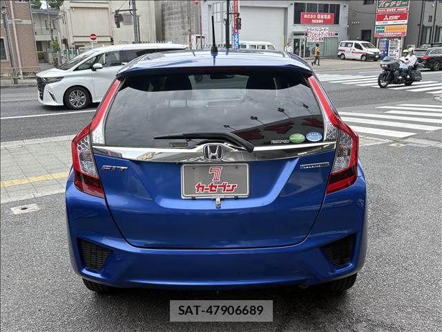 Honda FIT HYBRID 2014-05 7218603-12