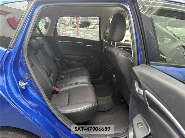 Honda FIT HYBRID 2014-05 7218603-17
