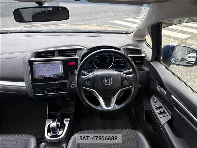 Honda FIT HYBRID 2014-05 7218603-18