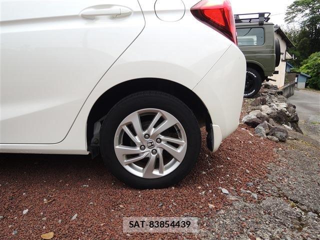 Honda FIT HYBRID 2013-12 7218595-10