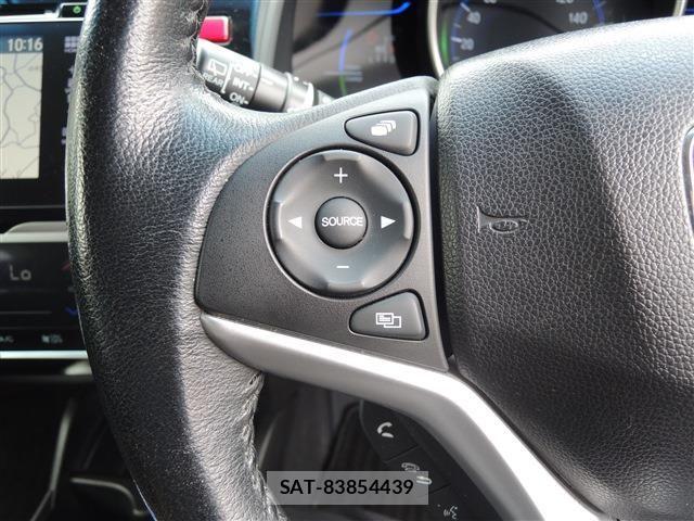 Honda FIT HYBRID 2013-12 7218595-27