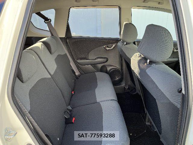 Honda FIT HYBRID 2011-05 7218581-9