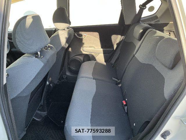 Honda FIT HYBRID 2011-05 7218581-12