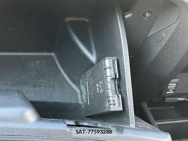 Honda FIT HYBRID 2011-05 7218581-15