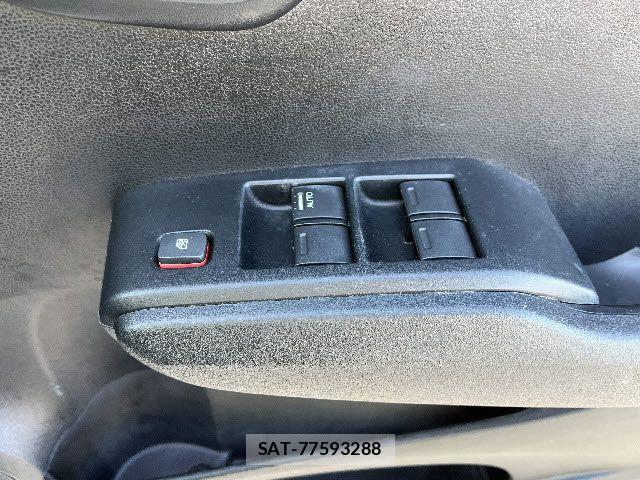 Honda FIT HYBRID 2011-05 7218581-17